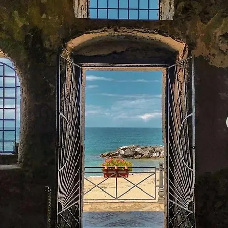 Casa Di Giorgio - Fronte 別荘 *